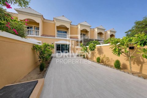تاون هاوس للبيع في Jumeirah Village Triangle، دبي، الإمارات العربية المتحدة 2 غرفة نوم ، 180.05 متر مربع ، رقم 759020 - صورة 16