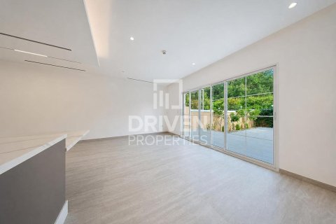 تاون هاوس للبيع في Jumeirah Village Triangle، دبي، الإمارات العربية المتحدة 2 غرفة نوم ، 180.05 متر مربع ، رقم 759020 - صورة 3