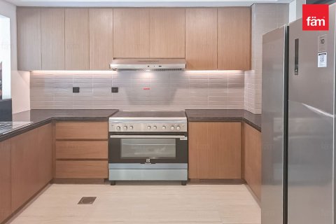 Rumah bandar di Dubai, UAE 4 bilik tidur, 144 meter persegi № 716080 - foto 13