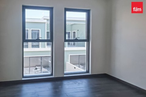 Rumah bandar di Dubai, UAE 4 bilik tidur, 144 meter persegi № 716080 - foto 10