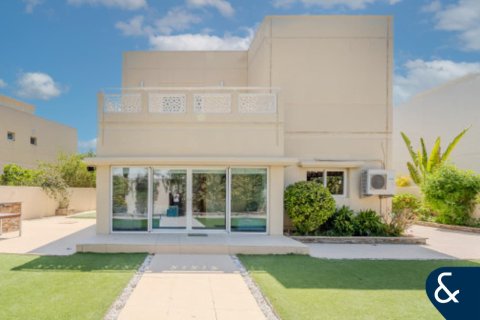 Meadows, Dubai, UAE의 판매용 빌라 침실 4개, 381제곱미터 번호 667614 - 사진 21