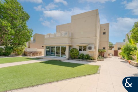 Meadows, Dubai, UAE의 판매용 빌라 침실 4개, 381제곱미터 번호 667614 - 사진 20