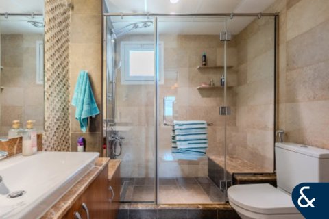 Meadows, Dubai, UAE의 판매용 빌라 침실 4개, 381제곱미터 번호 667614 - 사진 13