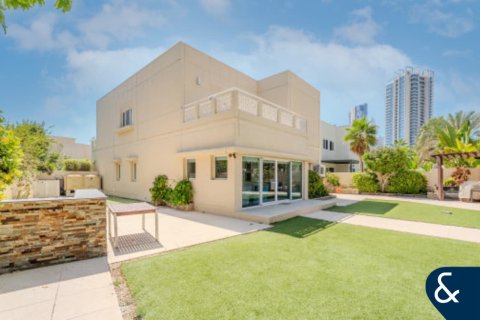 Meadows, Dubai, UAE의 판매용 빌라 침실 4개, 381제곱미터 번호 667614 - 사진 1