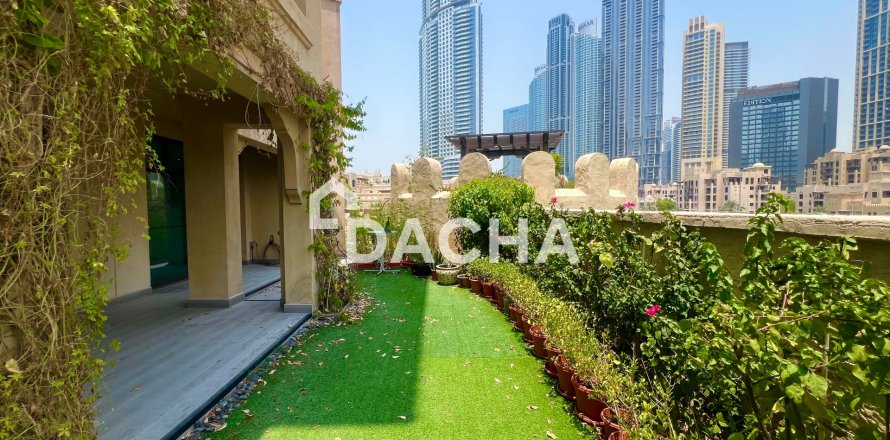 Apartman u gradu Downtown Dubai (Downtown Burj Dubai), UAE 2 spavaće sobe, 300 m2 Br. 758629