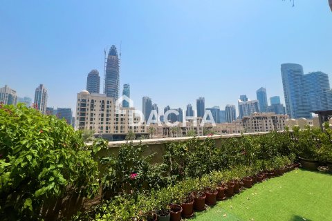 Apartman u gradu Downtown Dubai (Downtown Burj Dubai), UAE 2 spavaće sobe, 300 m2 Br. 758629 - Slika 16