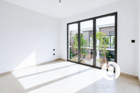 Rumah bandar di Tilal Al Ghaf, Dubai, UAE 4 bilik tidur, 227 meter persegi № 763921 - foto 15