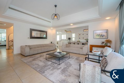 Villa till försäljning i Dubai Sports City, Dubai, UAE 5 sovrum, 446 kvm Nr. 670813 - fotografi 4