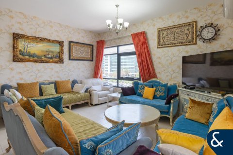 Apartament në Greens, Dubai, Emiratet e Bashkuara Arabe 2 dhoma gjumi, 131 m2. № 670809 - Foto 7