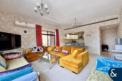 Apartament në Greens, Dubai, Emiratet e Bashkuara Arabe 2 dhoma gjumi, 131 m2. № 670809 - Foto 1