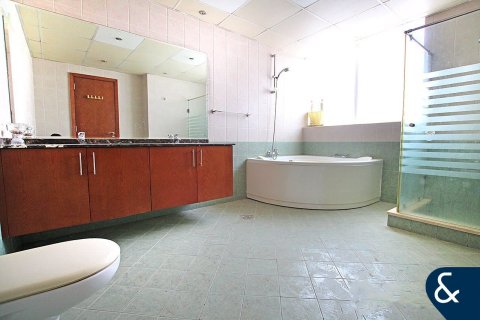 Dzīvoklis Jumeirah Lake Towers, Dubaijā, AAE 3 istabas, 231 m2 Nr. 670812 - attēls 5