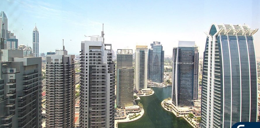 Dzīvoklis Jumeirah Lake Towers, Dubaijā, AAE 3 istabas, 231 m2 Nr. 670812