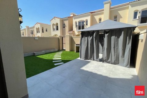 Radhus till försäljning i Dubai, UAE 3 sovrum, 186.3 kvm Nr. 720430 - fotografi 12