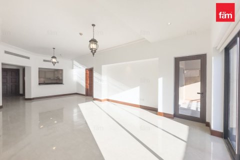 Apartamento para arrendamento em Palm Jumeirah, Dubai, EAU 2 quartos, 194.7 m2 № 691380 - foto 2
