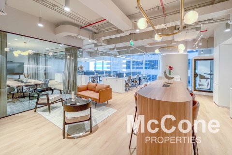 Kancelář v Sheikh Zayed Road, Dubai, SAE 176.98 m² Č.: 586941 - fotografie 13