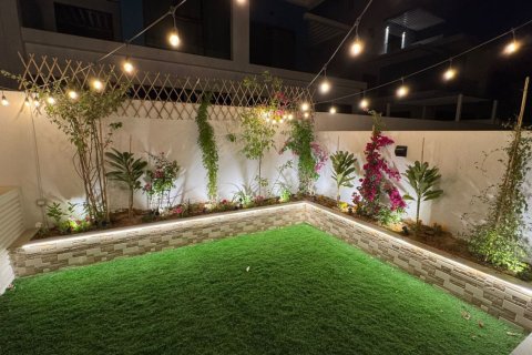 Kaupunkipientalo Damac Lagoons, Dubai, Arabiemiraatit 4 makuuhuonetta, 144 m2 № 694678 - kuva 18