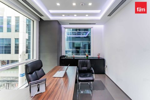 Office til salg i Business Bay, Dubai, UAE 181.7 kvm № 645809 - foto 20