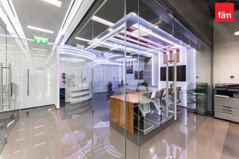 Office til salg i Business Bay, Dubai, UAE 181.7 kvm № 645809 - foto 6