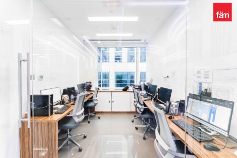 Office til salg i Business Bay, Dubai, UAE 181.7 kvm № 645809 - foto 18