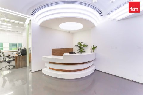 Office til salg i Business Bay, Dubai, UAE 181.7 kvm № 645809 - foto 2