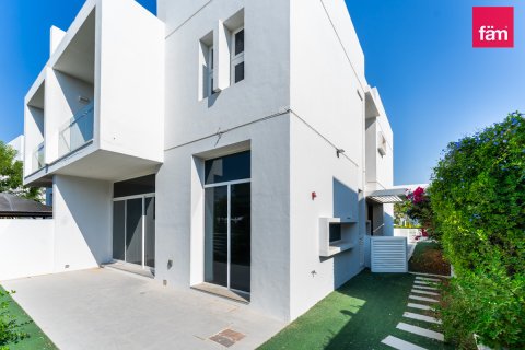 Townhouse sa Dubai, UAE 3 silid-tulugan, 290.6 sq.m. № 645812 - larawan 6