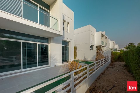 Townhouse sa Dubai, UAE 3 silid-tulugan, 290.6 sq.m. № 645812 - larawan 11