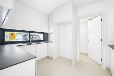 Maison de ville à vendre à  Tilal City, Sharjah, EAU 3 chambres, 232.16 m2 № 749343 - photo 2