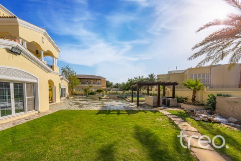 Vila u gradu Arabian Ranches, Dubai, UAE 5 spavaće sobe, 664.44 m2 Br. 733024 - Slika 28