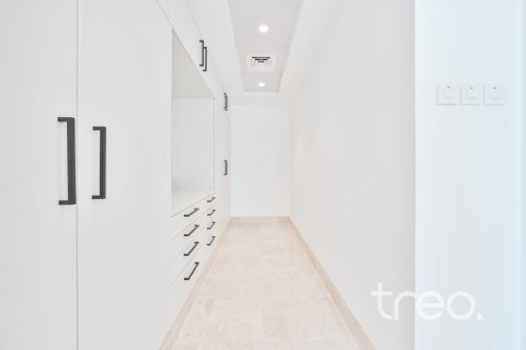 Müüa villa asukohaga Meadows, Dubai, AÜE: 4 magamistoaga, 440.55 m² Nr 733022 - pilt 10