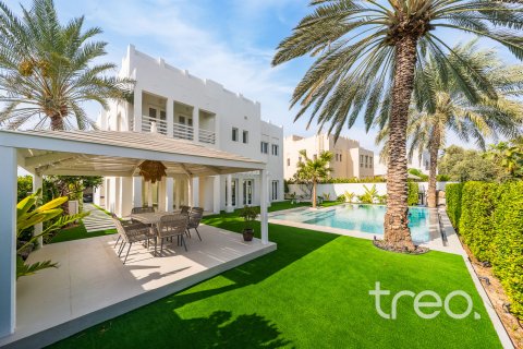 Müüa villa asukohaga Meadows, Dubai, AÜE: 4 magamistoaga, 440.55 m² Nr 733022 - pilt 23