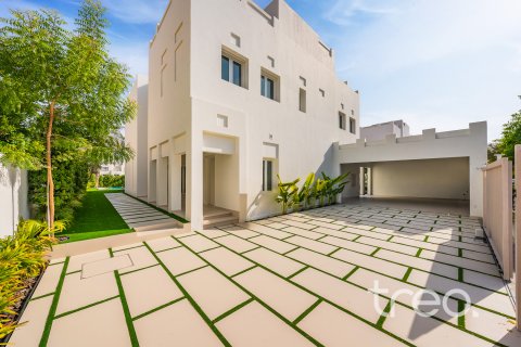 Müüa villa asukohaga Meadows, Dubai, AÜE: 4 magamistoaga, 440.55 m² Nr 733022 - pilt 28