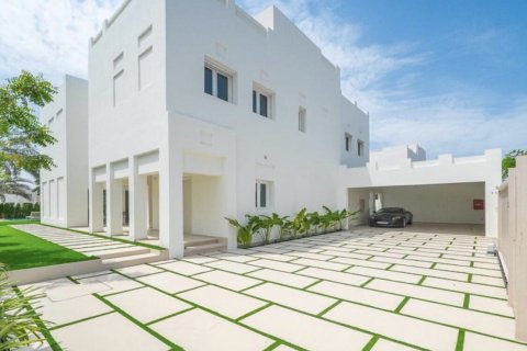 ویلا برای فروش در  Meadows، Dubai، امارات متحده عربی  4 خوابه ، 440.55 متر مربع ، شماره 733022 - تصویر 19