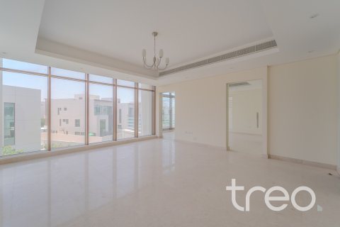 Villa in Meydan, Dubai, UAE 6 bedrooms, 692.13 sq.m. № 733025 - photo 5