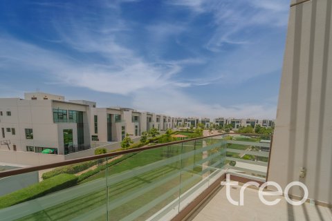 Villa in Meydan, Dubai, UAE 6 bedrooms, 692.13 sq.m. № 733025 - photo 8