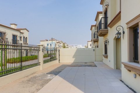 Huvila Khalifa City, Abu Dhabi, Arabiemiraatit 4 makuuhuonetta, 317 m2 № 616290 - kuva 6