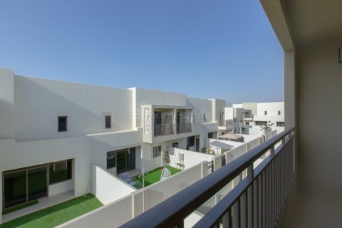 Townhouse til salg i Town Square, Dubai, UAE 3 soveværelser, 188 kvm № 707925 - foto 12