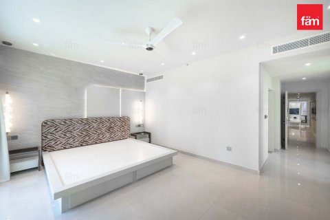 Apartament në Downtown Dubai (Downtown Burj Dubai), Emiratet e Bashkuara Arabe 3 dhoma gjumi, 221 m2. № 610444 - Foto 14