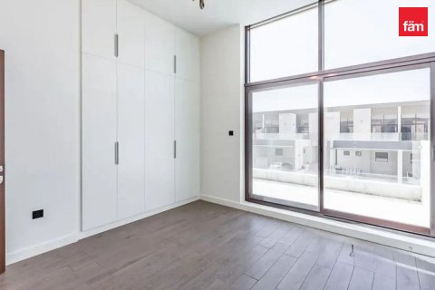 Řadový dům v Dubai, SAE 4 ložnice, 288.3 m² Č.: 610446 - fotografie 6