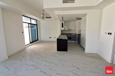 Řadový dům v Dubai, SAE 4 ložnice, 288.3 m² Č.: 610446 - fotografie 13