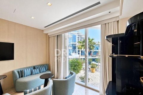 Apartament na sprzedaż w Palm Jumeirah, Dubai, ZEA 1 sypialnia, 72.37 mkw., nr 765101 - zdjęcie 2