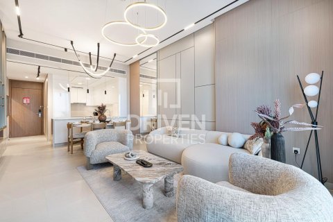 Appartamento in vendita a Al Wasl, Dubai, EAU 2 camere da letto, 147.25 mq. № 765103 - foto 1