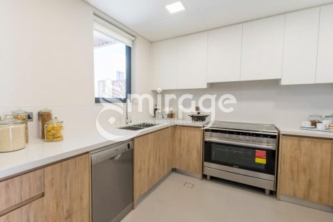 Villa sa Yas Island, Abu Dhabi, UAE 4 silid-tulugan, 367.7 sq.m. № 574138 - larawan 9