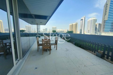 Apartamento para venda em Dubai Sports City, Dubai, EAU 2 quartos, 180 m2 № 737513 - foto 23
