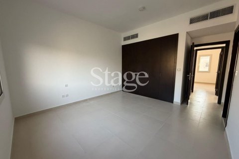 Villa till försäljning i Serena, Dubai, UAE 2 sovrum, 178 kvm Nr. 737516 - fotografi 3
