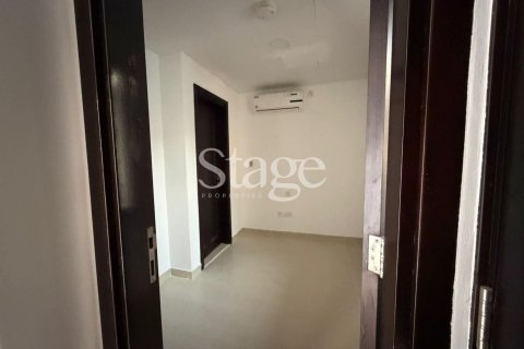 Villa till försäljning i Serena, Dubai, UAE 2 sovrum, 178 kvm Nr. 737516 - fotografi 16