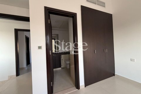 Villa till försäljning i Serena, Dubai, UAE 2 sovrum, 178 kvm Nr. 737516 - fotografi 14