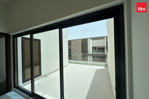 Таунхаус Дубай, БАӘ-да 4 жатын бөлмелер, 187.2 м² № 761063 - фото 10