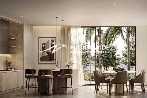 Vila u Abu Dhabi, UAE 6 spavaćih soba, 997 m2 Br. 659795 - fotografija 3