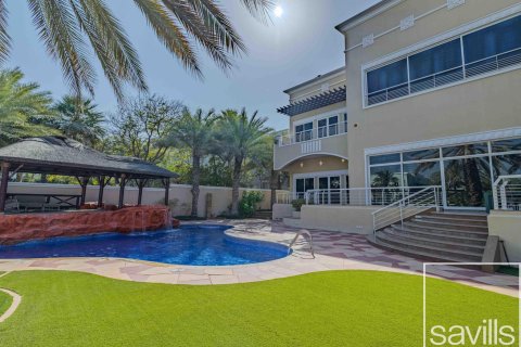 Villa itt: Emirates Hills, Dubai, EAE, 7 hálószoba, 1692.69 m², azonosító: 747176 - fénykép 2