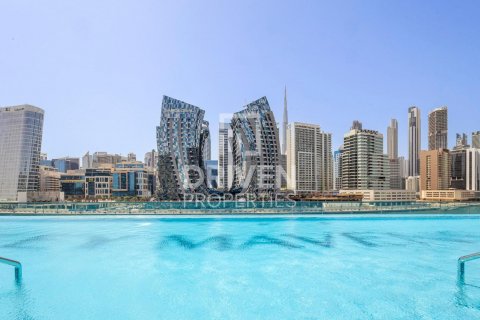 Apartment in Business Bay, Dubai, UAE 2 bedrooms, 226 sq.m. № 601840 - photo 25